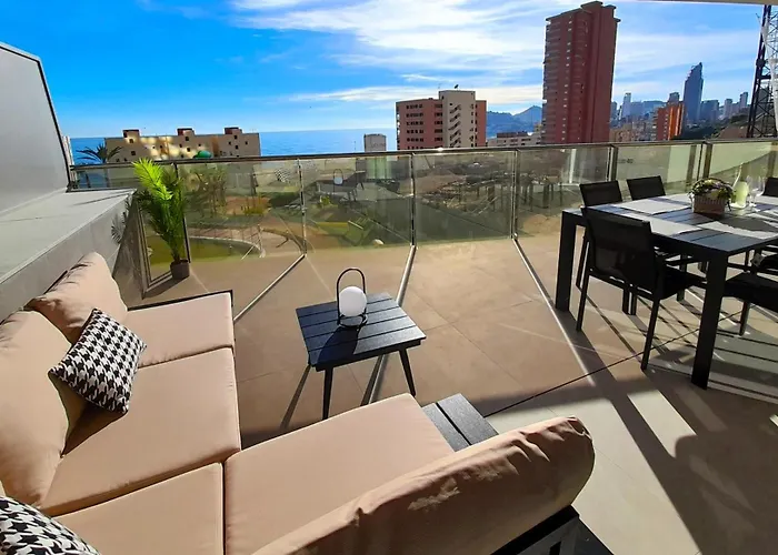 Sunset Cliffs Hotel *